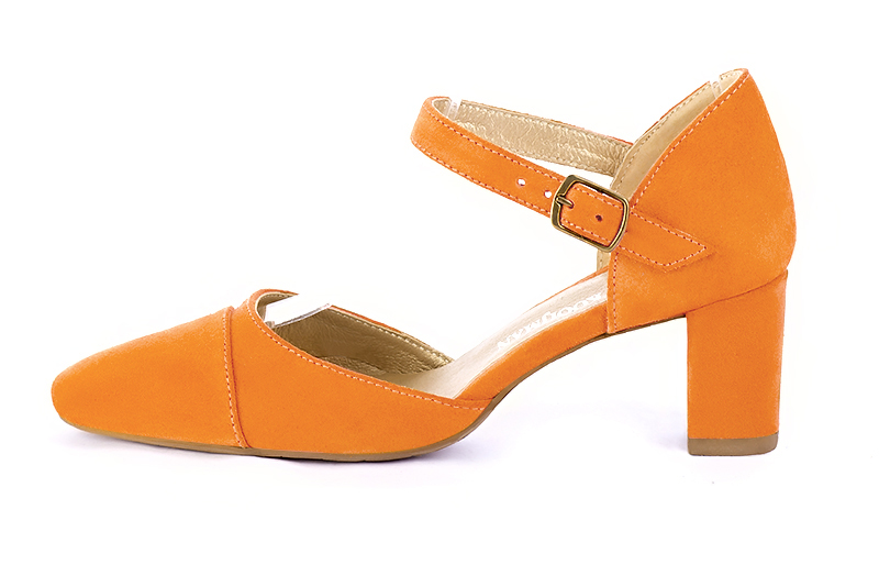Apricot orange women's open side shoes, with an instep strap. Round toe. Medium block heels. Profile view - Florence KOOIJMAN